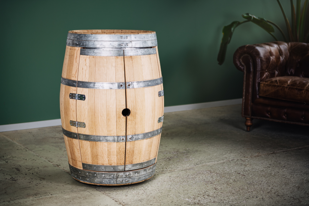 Humidor Barrel Bar-Elevate Your Space with Timeless Craftsmanship